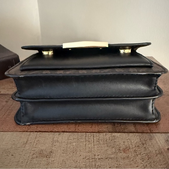 NWOT Michael Kors Jade XS Crossbody - Picture 5 of 8